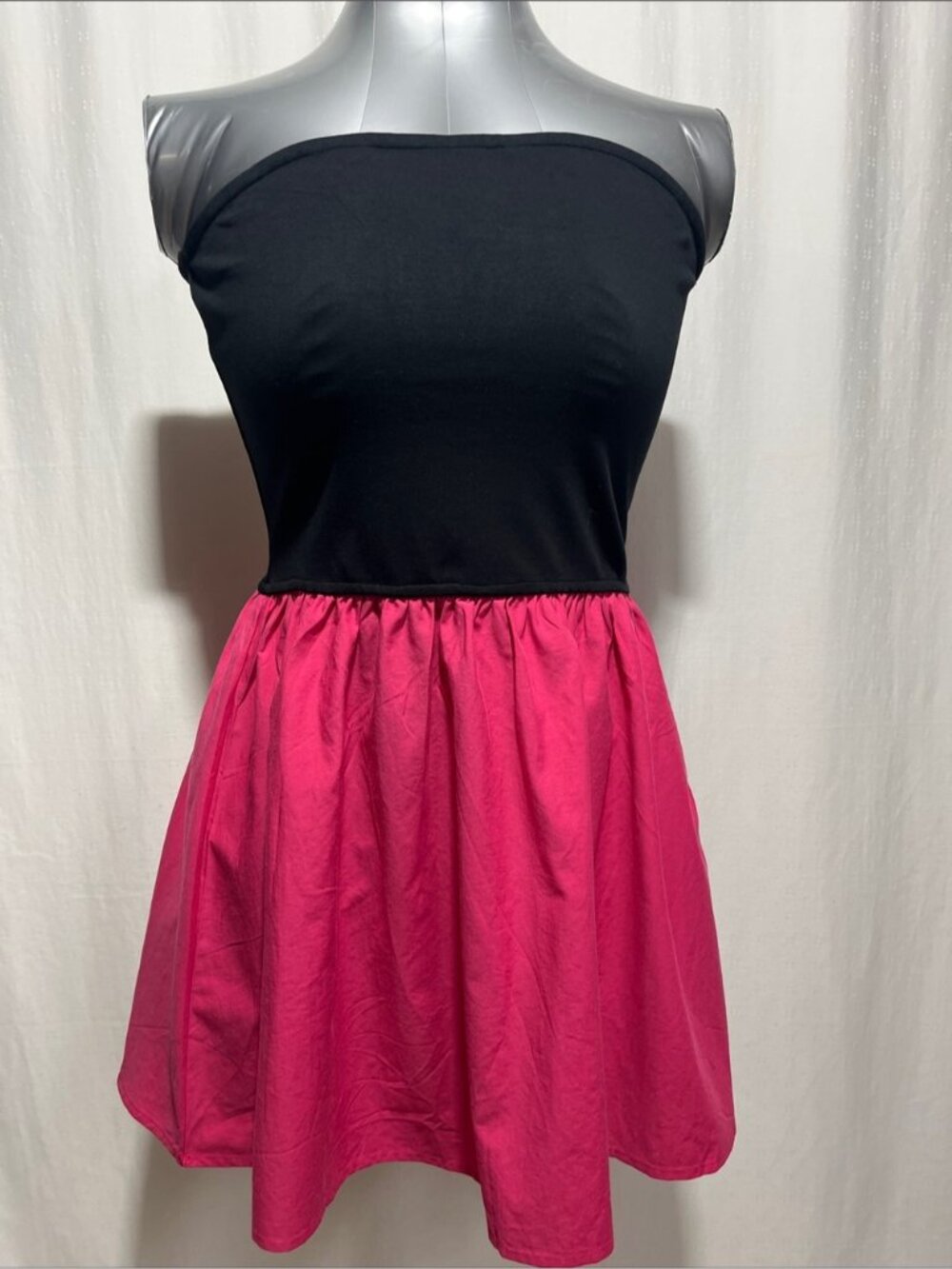 Ladies Strapless Black & Hot Pink Skater Dress size M stretch top chic 1151 - Picture 2 of 5